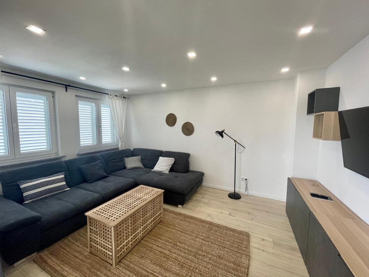 Lambda Holiday Apartments 예세니체 외부 사진